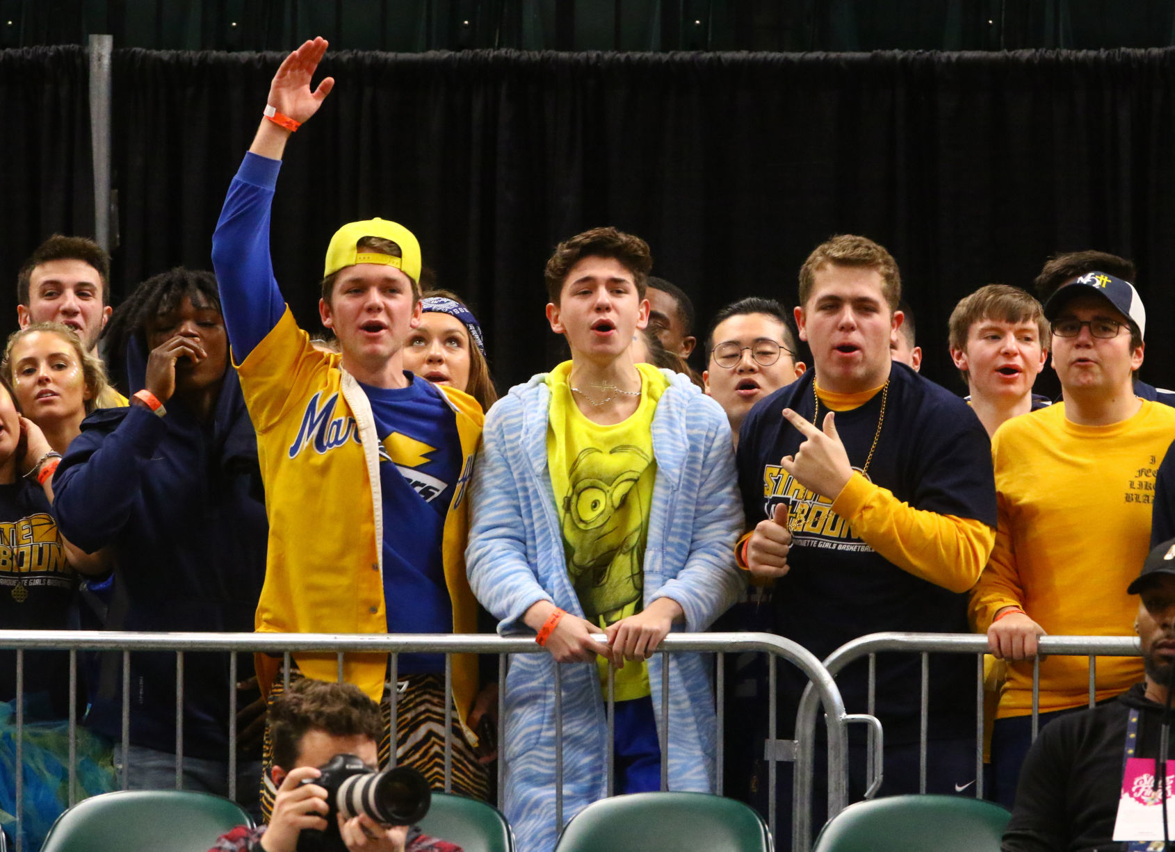 Gallery: Girls Basketball State Finals: Marquette Catholic vs. Vincennes Rivet
